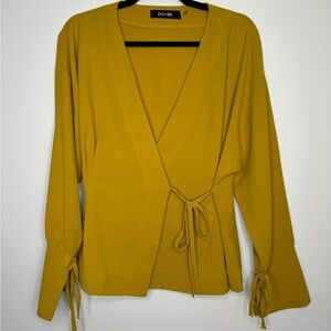Do + Be mustard wrapped tie blouse size medium